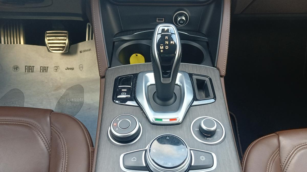 Alfa Romeo Stelvio 2.2 Td 210CV AT8 Q4 Ti